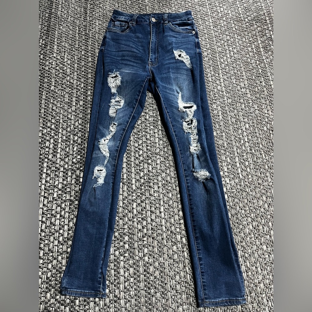 Aeropostale | Distressed Super High Rise Curvy Jeggings